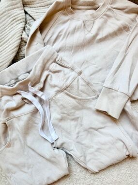 Little Bipsy Joggers & Pullover